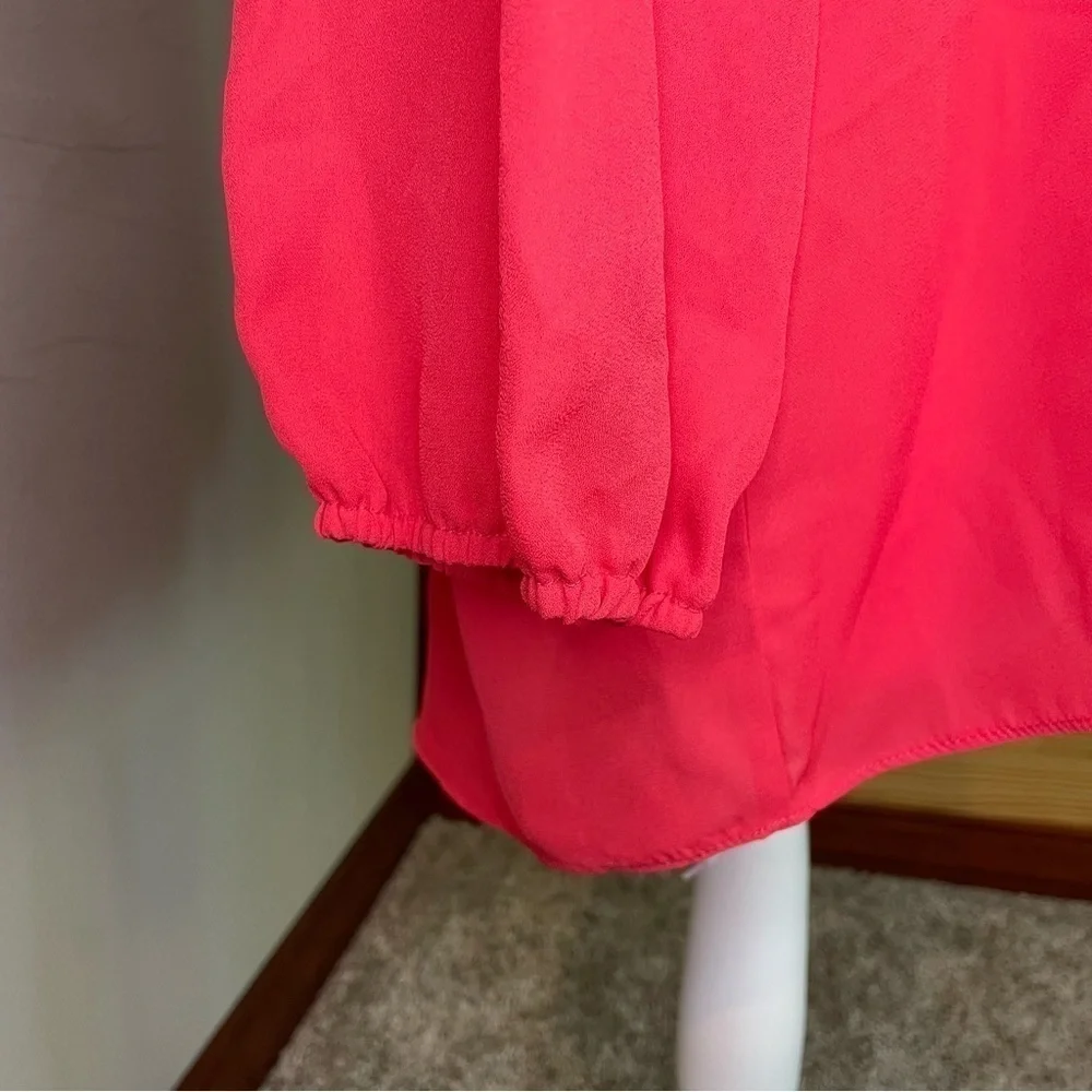 Eyeshadow Coral Red Eyelet Long Sleeve Top Blouse Large NWT